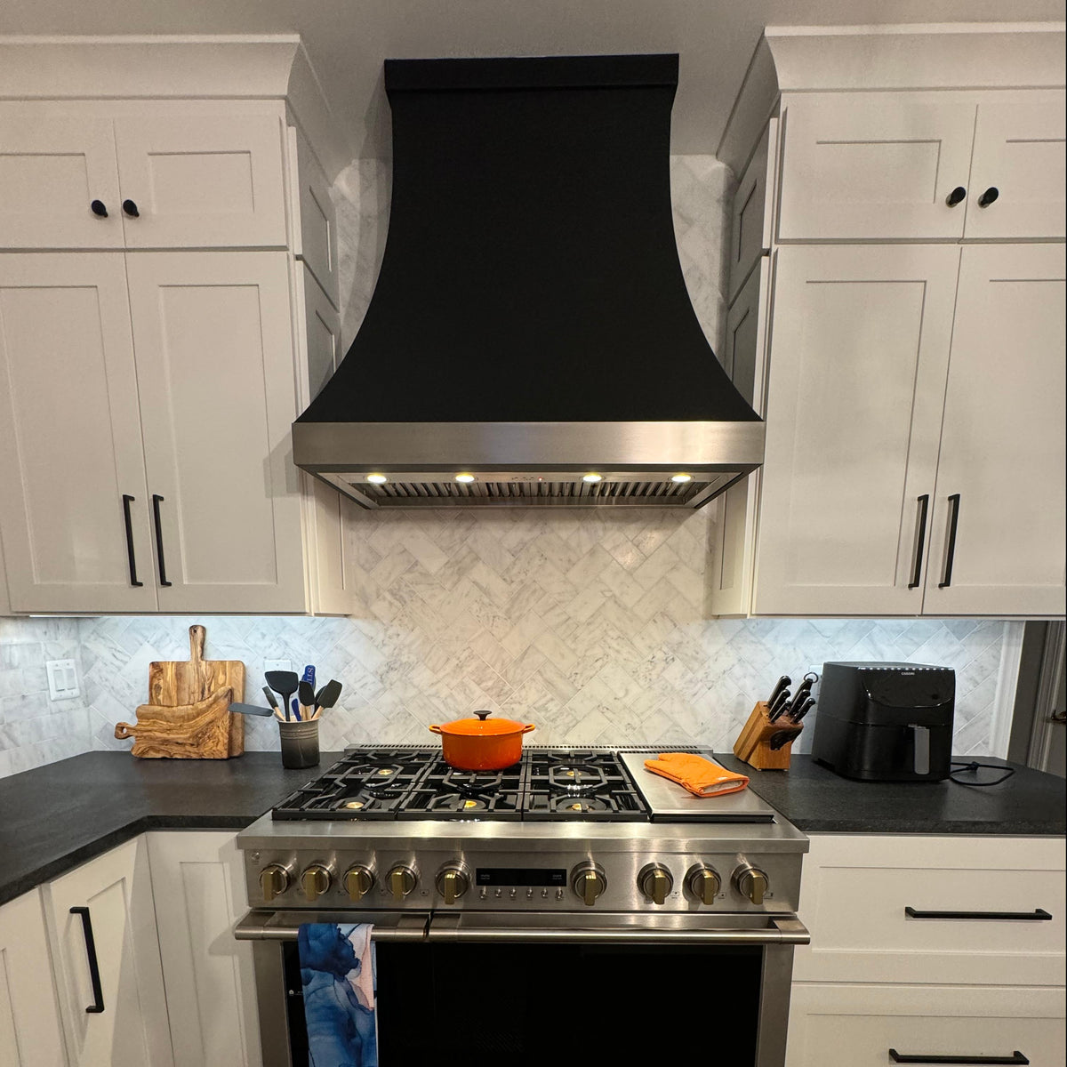 Fobest Stainless Steel Range Hood with Black Finish FSS-255