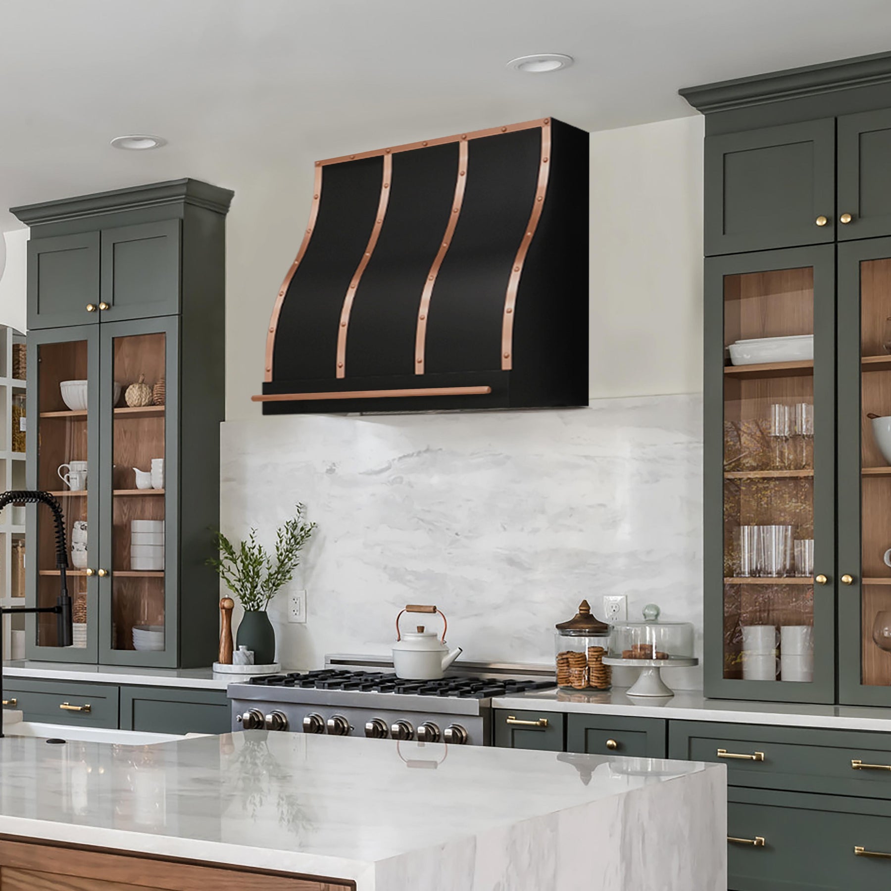 Fobest Stainless Steel Black Range Hood with Copper Straps FSS-242