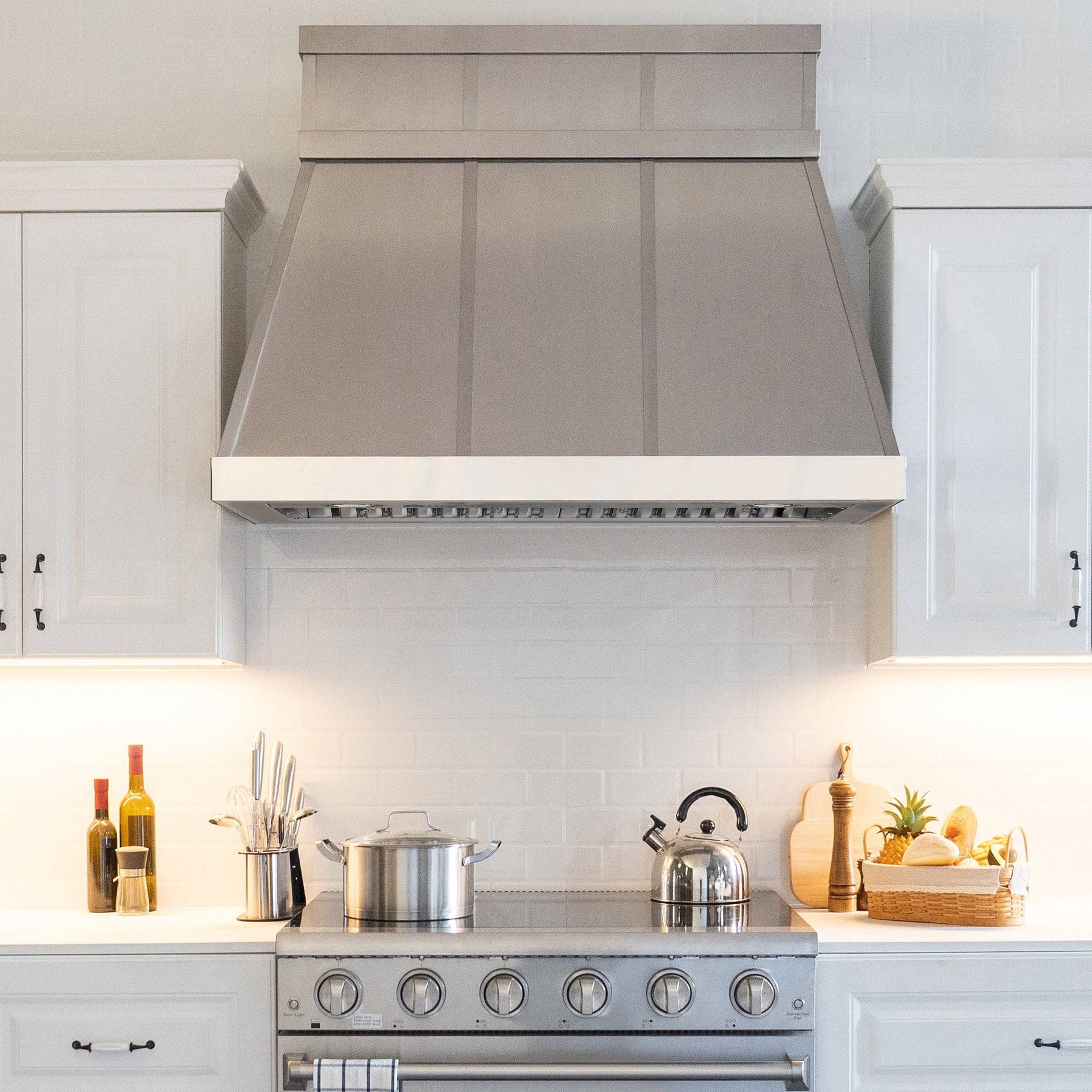 Fobest Chimney Design Custom Brushed Stainless Steel Range Hood FSS-18 - Stainless Steel Range Hood-Fobest Appliance