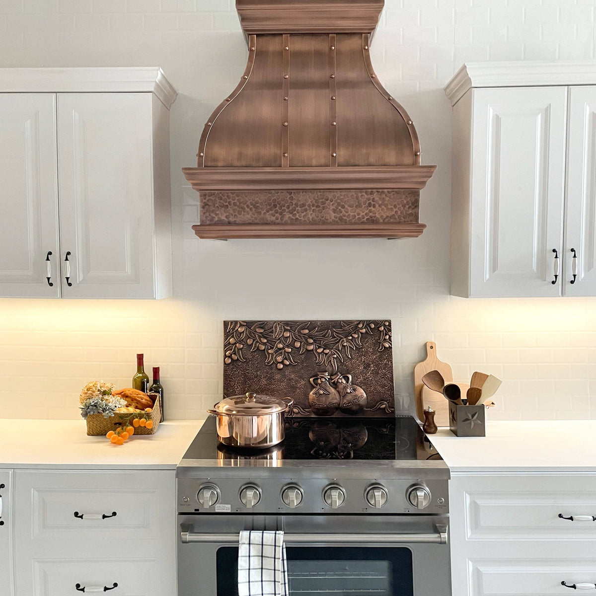 Fobest Farmhouse Custom Copper Range Hood with Hammered Texture Apron  FCP-45 - Copper Range Hood-Fobest Appliance