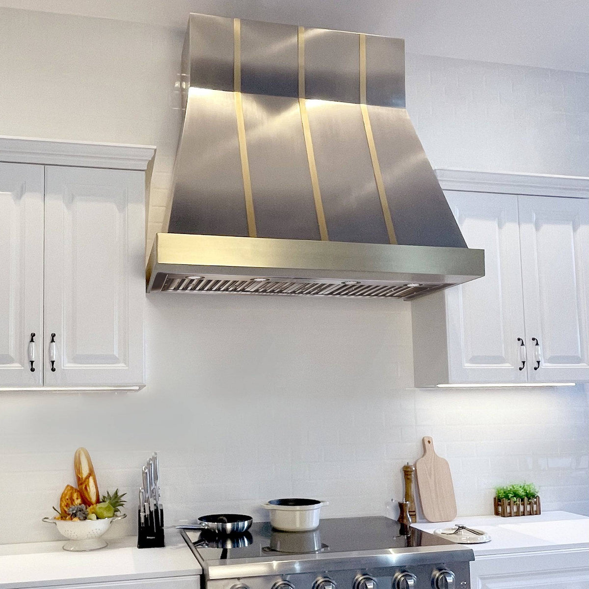 Fobest Wall Mounted Custom Stainless Steel Range Hood with Gold Bands FSS-19 - Stainless Steel Range Hood-Fobest Appliance